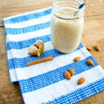 Vegan spiced banana almond smoothie. A great anti-inflammatory smoothie.