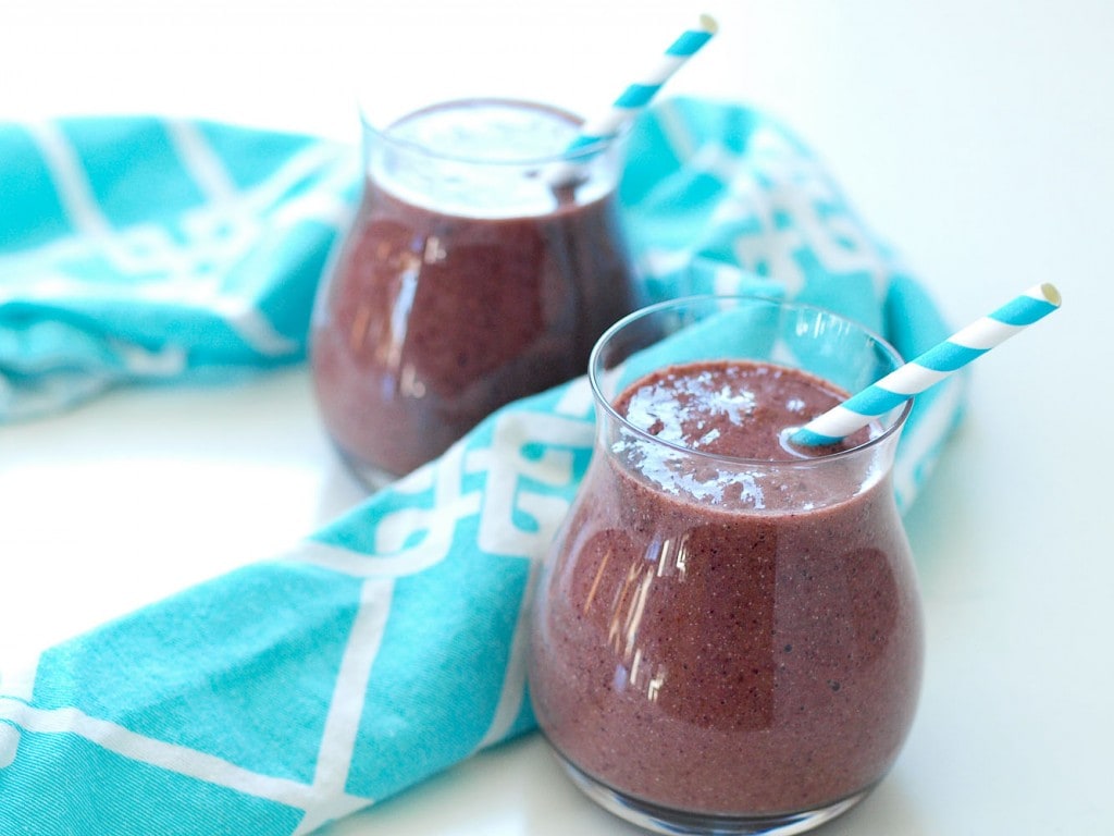 This Hidden Greens Smoothie tastes like a delicious berry smoothie, but it has hidden greens! If your kids won't touch a green smoothie, but you want them to get those extra greens, this one is for you! #smoothie #recipe #healthy #breakfast
