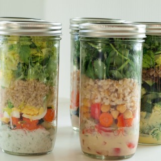 Mason-jar-salad-recipes
