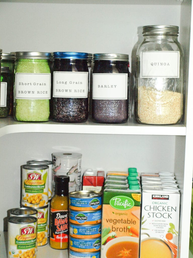 Declutter Challenge: Declutter Your Pantry