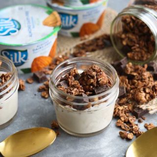 Chocolate Chia Granola