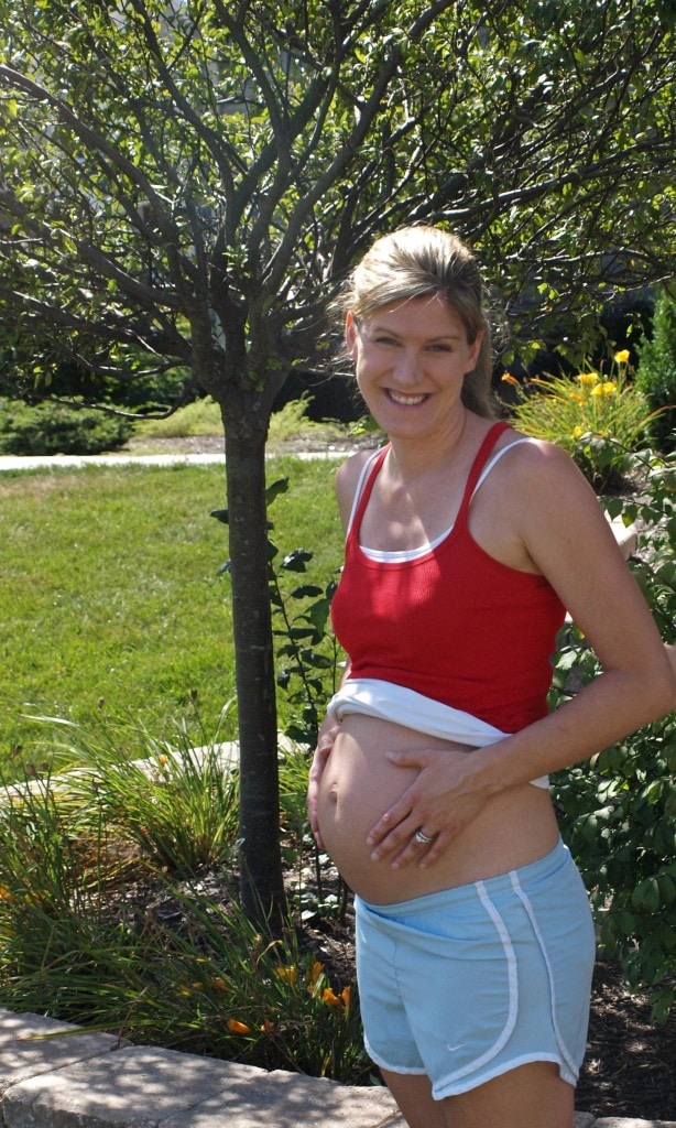 21 weeks pregnant belly picture