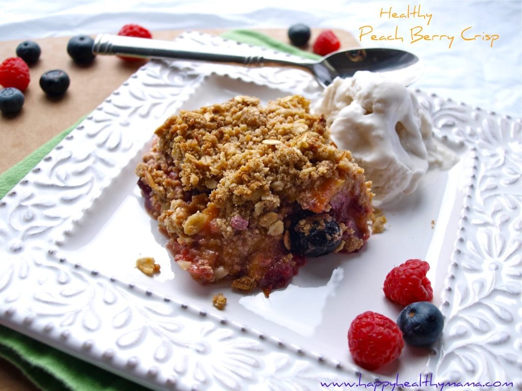 Healthy Peach Berry Crisp recipe #healthy #recipes #healthyrecipes #dessert #glutenfree #peaches #summer #recipes