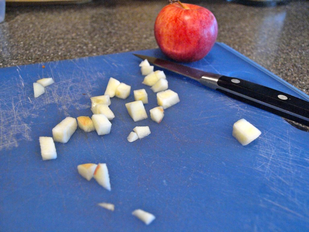 Healthy apple peanut butter cookie bites49 calories each Happy