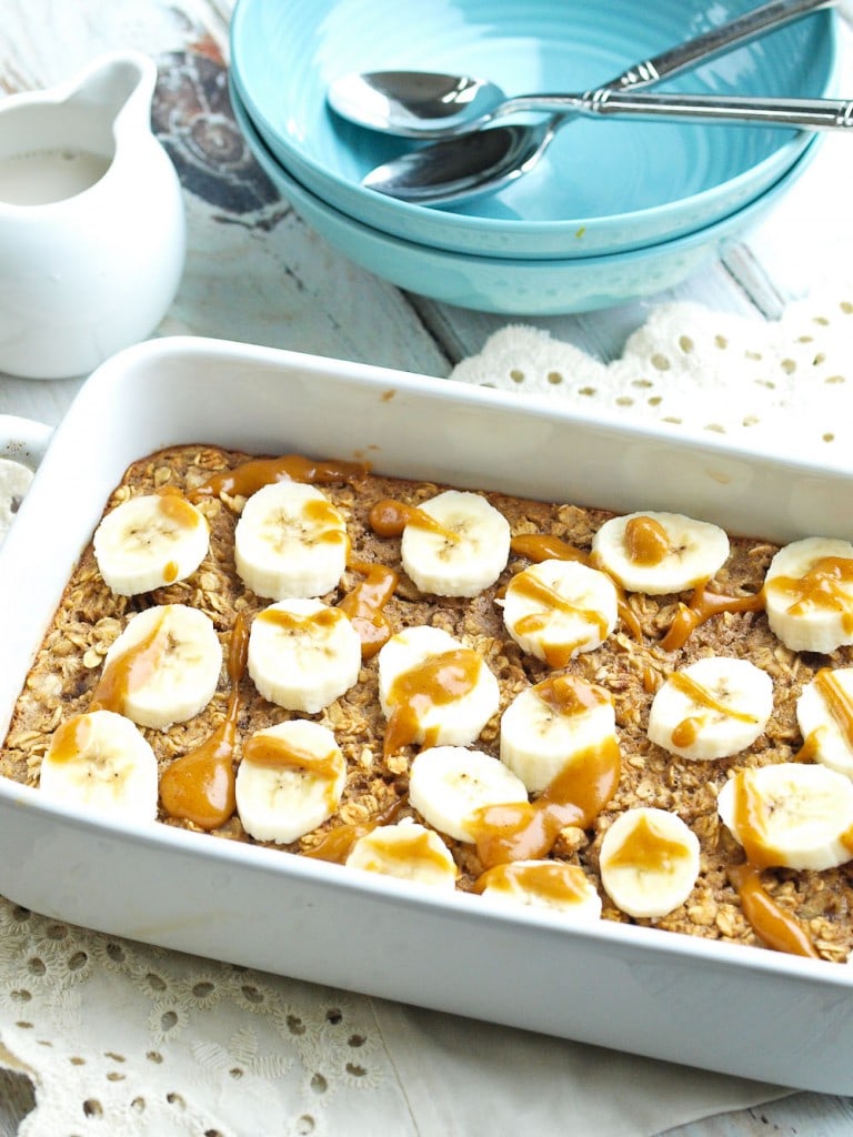 Banana Peanut Butter Baked Oatmeal Recipe. This is a healthy recipe that is perfect for chilly mornings!