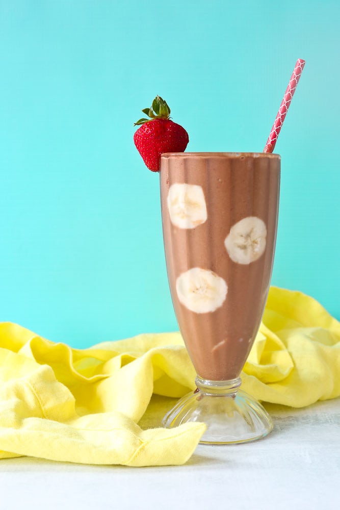 Healthy Banana Split Smoothie Recipe