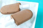 3-ingredient Fudge Pops recipe. This is a dairy-free, super easy fudge popsicle recipe. These are even BETTER than the fudge pops I remember eating in my childhood.