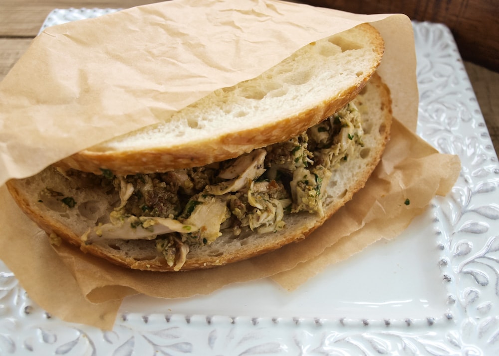 walnut pesto chicken salad. A healthy and flavorful lunch-ready in 5 minutes!