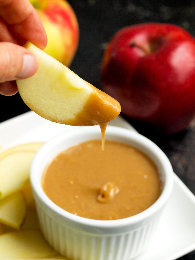 2-ingredient Vegan Caramel Dip. This dip is SO easy and addicting! The perfect healthy after-school snack!