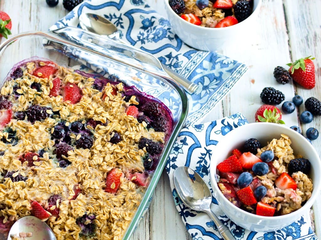 Triple Berry Baked Oatmeal--a healthy breakfast recipe from Happy Healthy Mama