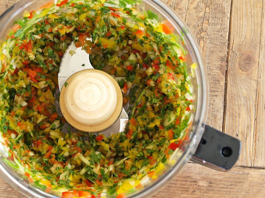 Easy and flavorful Chickpea Salad. This is just like the Tricolor Chickpea salad from Costco. Great easy, healthy recipe!