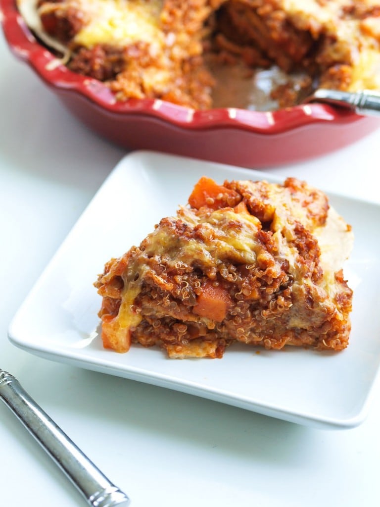 Quinoa and Sweet Potato Enchilada Pie--this is a delicious easy and healthy dinner recipe! 