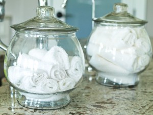 5 Simple Tips for Going Paperless in your Kitchen. It's much easier and more convenient than you think!