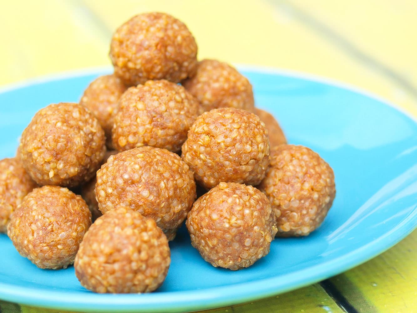 Look Again: Quinoa Peanut Butter Snack Balls - Happy Healthy Mama