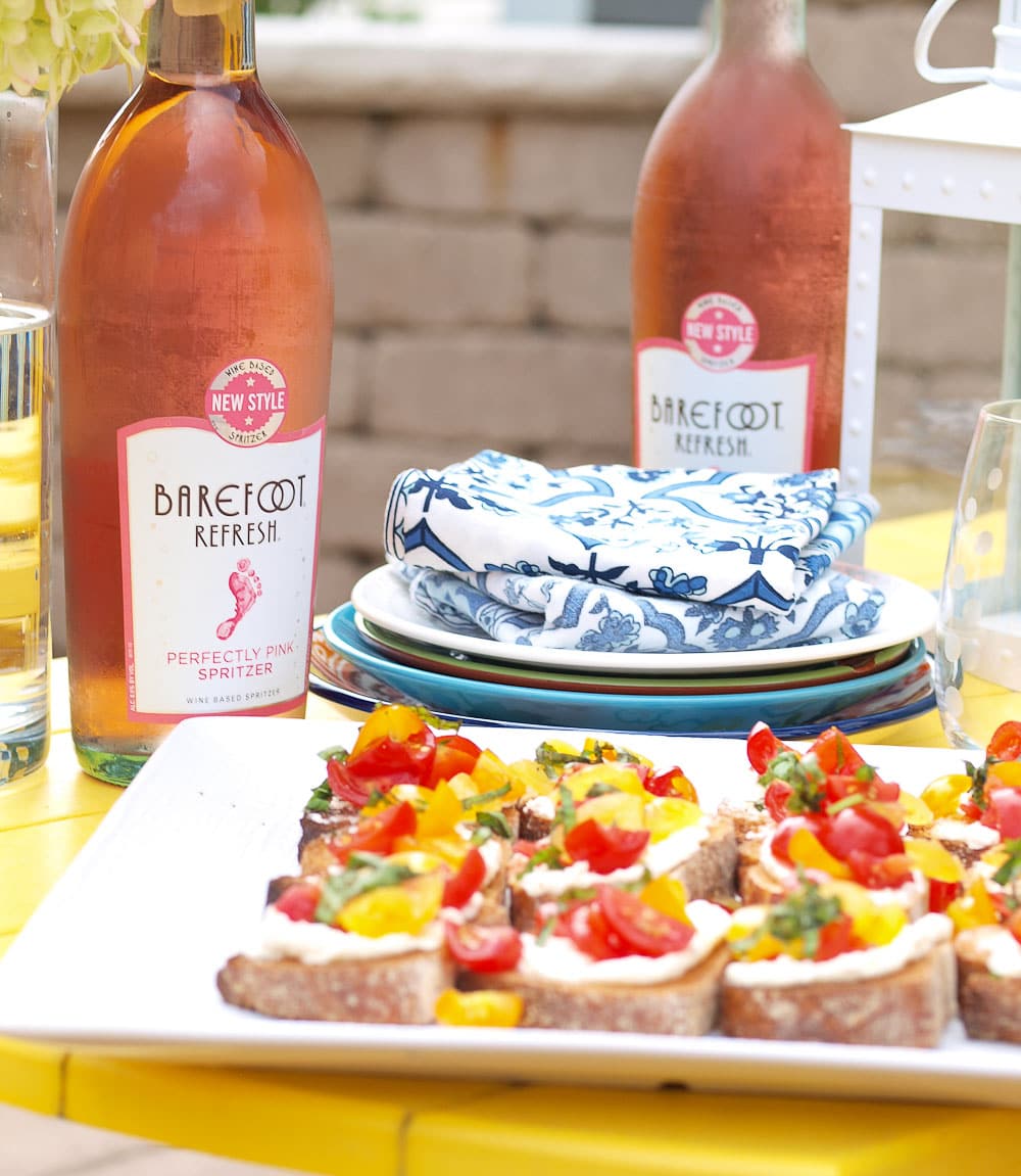 A recipe for easy summer entertaining: Whipped Feta Bruschetta and Barefoot Refresh Sparkling Spritzer
