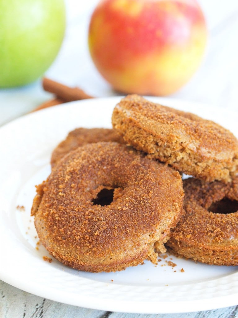 These Baked Apple Cider Donuts are perfect for fall baking! This is a healthy, whole grain recipe that my kids gobbled up in no time. It's easy to make your own healthy donuts at home!