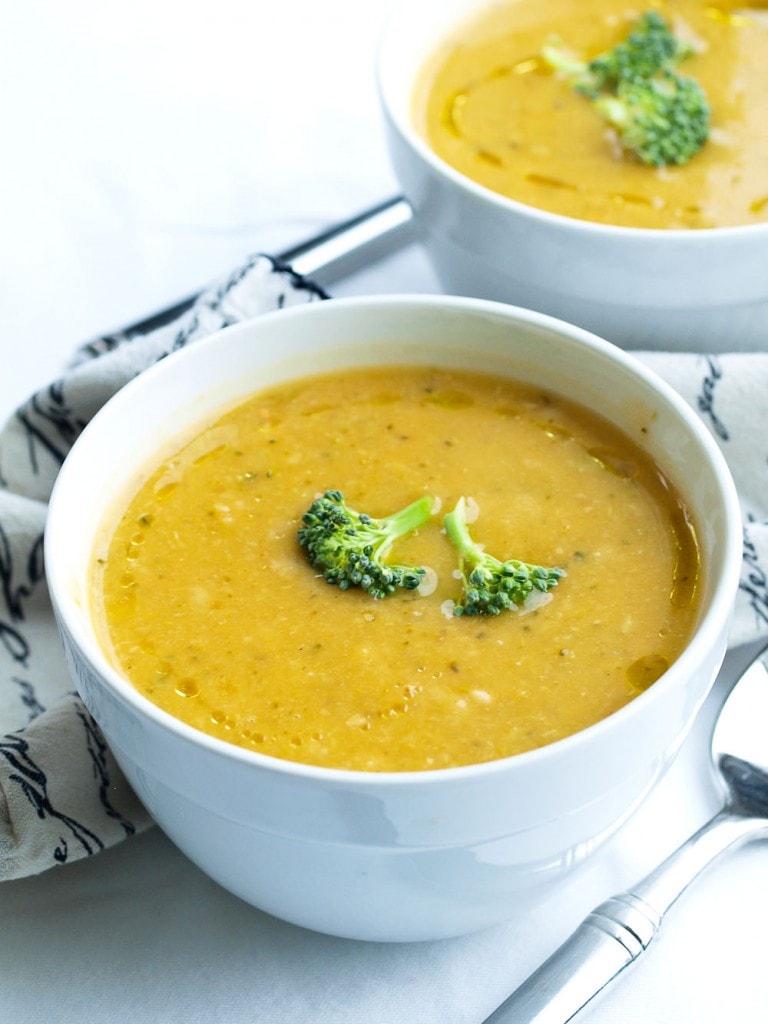 Broccoli-Soup Healthy and vegan