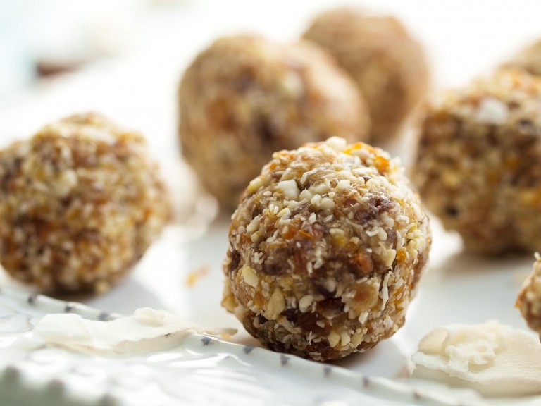 Coconut Apricot Energy Balls recipe. Vegan, gluten-free recipe, no added sugar, takes about 10 minutes to make. Great portable snack idea to have on hand--my kids love these.