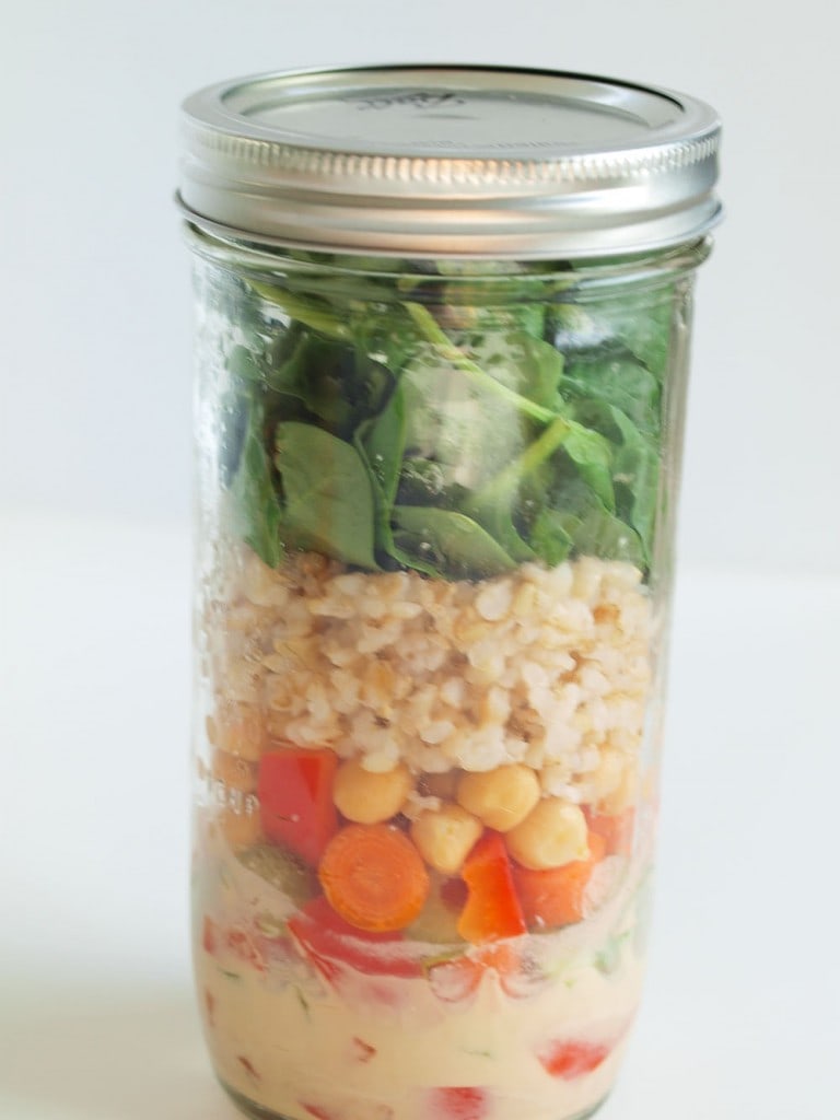 mason-jar-salad