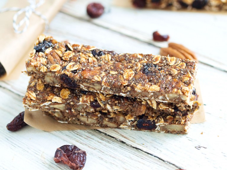 Pecan Cranberry Granola Bar Recipe