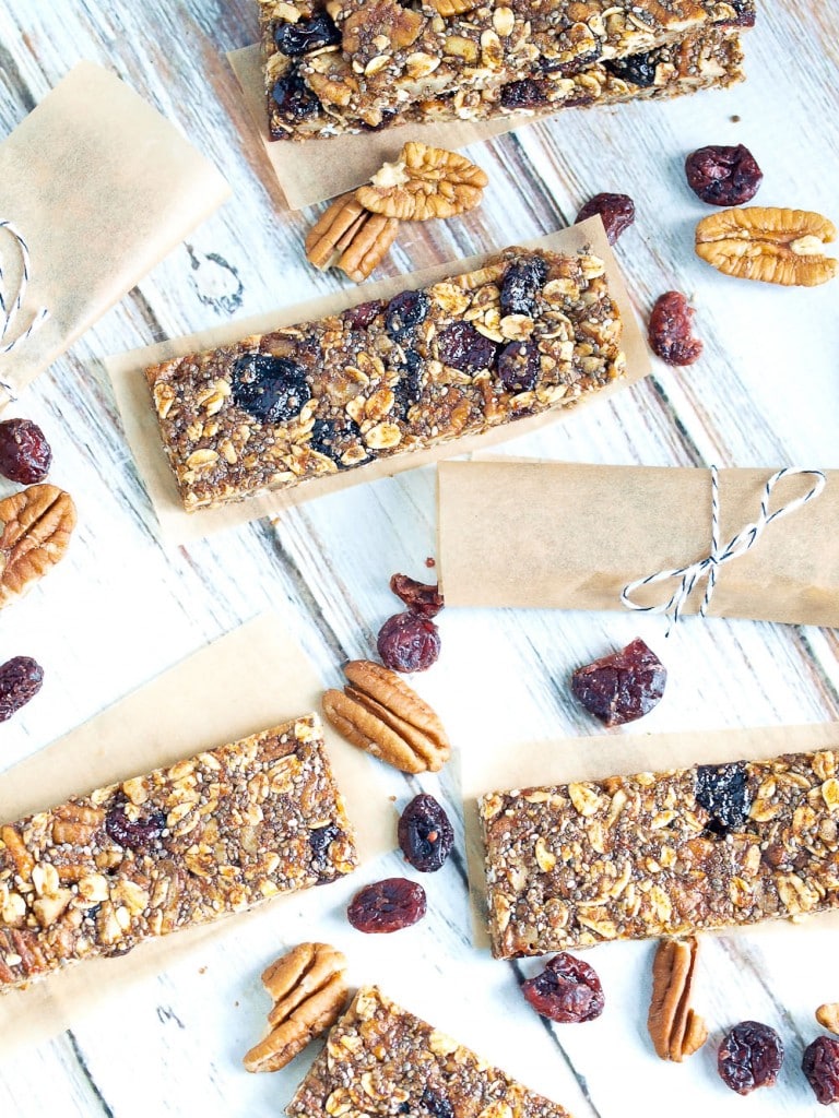 Pecan Cranberry Granola Bar Recipe