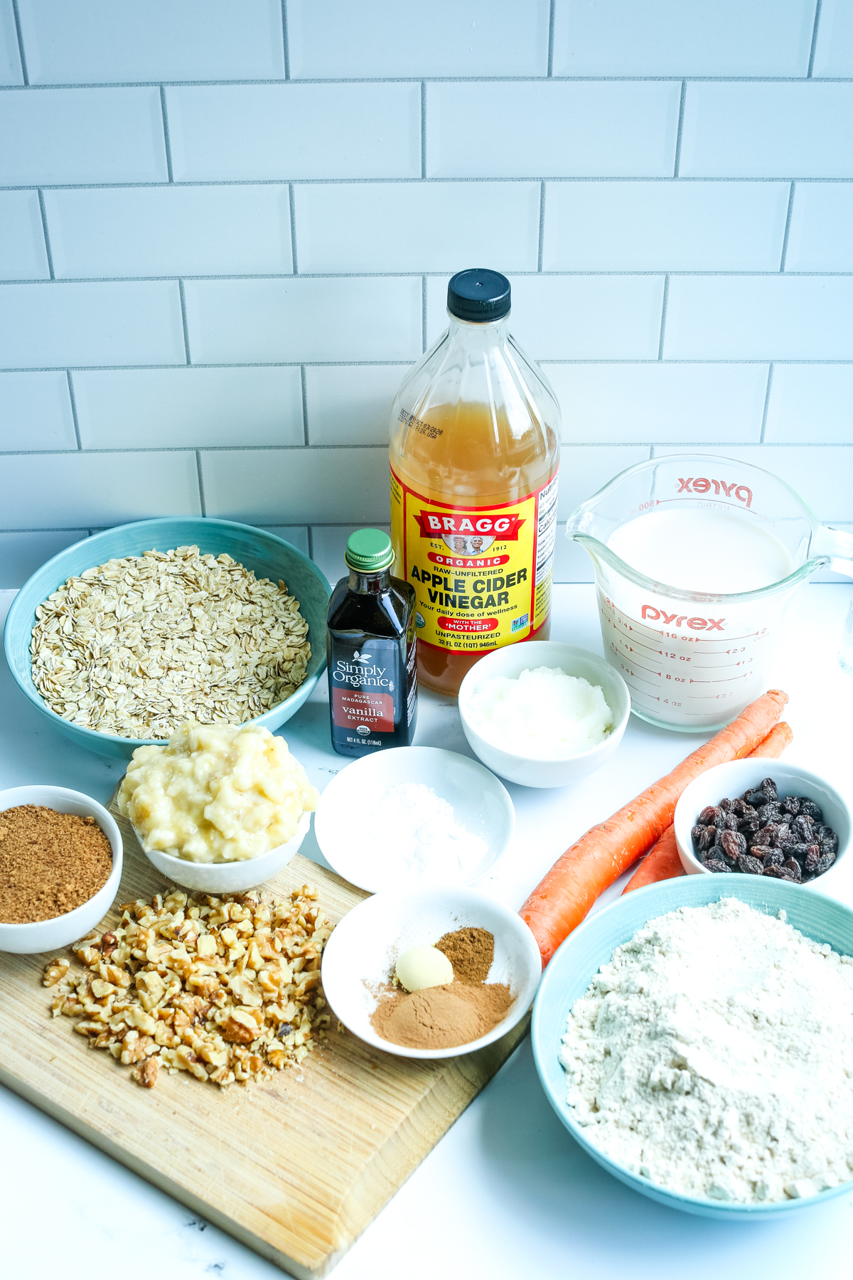 recipe ingredients for carrot cake oatmeal muffins