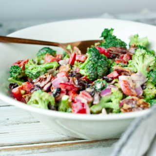 Broccoli Salad with yogurt dressing