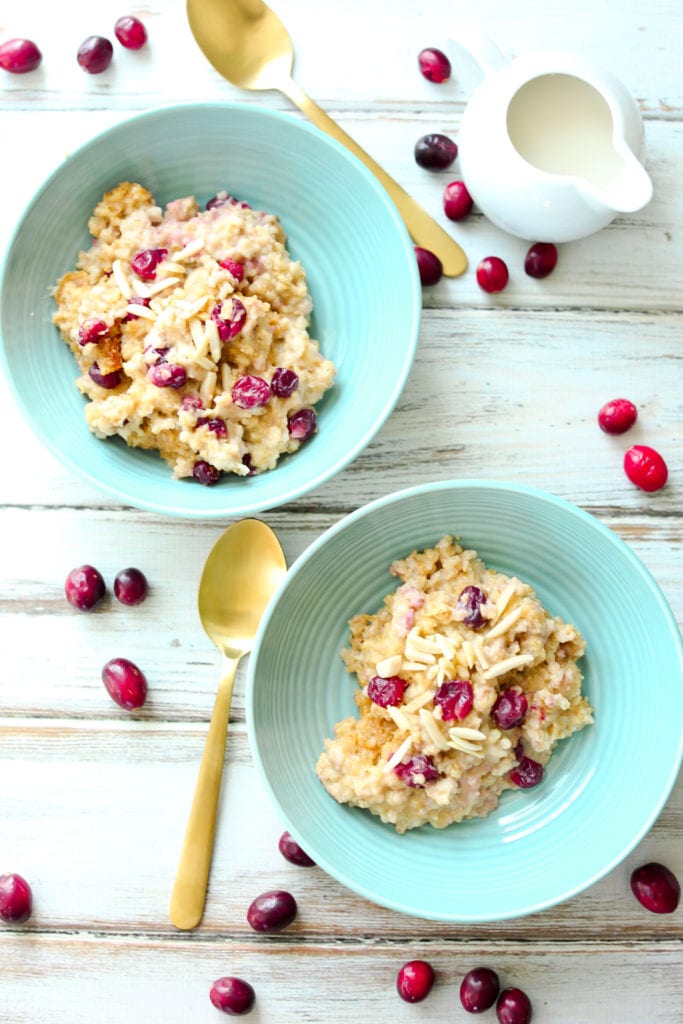 Cranberry Eggnog Oatmeal Crockpot