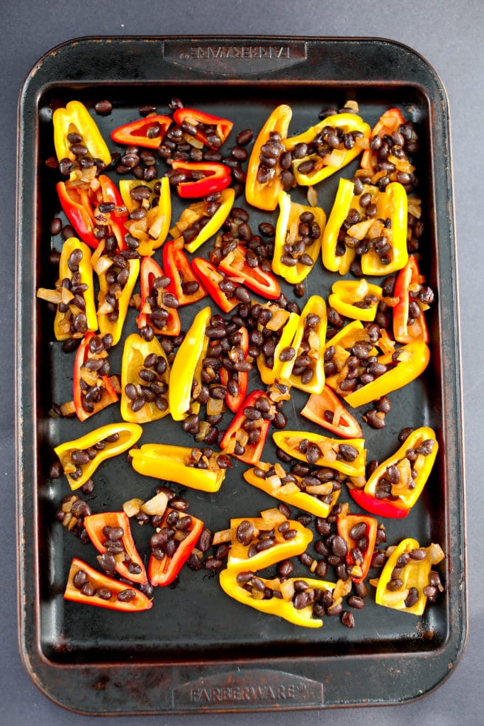 Healthy Mini Bell Pepper Nachos (vegan and gluten-free)