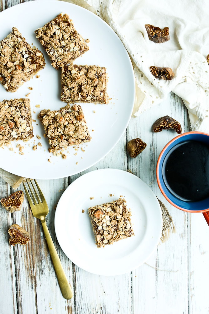 Oatmeal Fig Bars Recipe with coffee