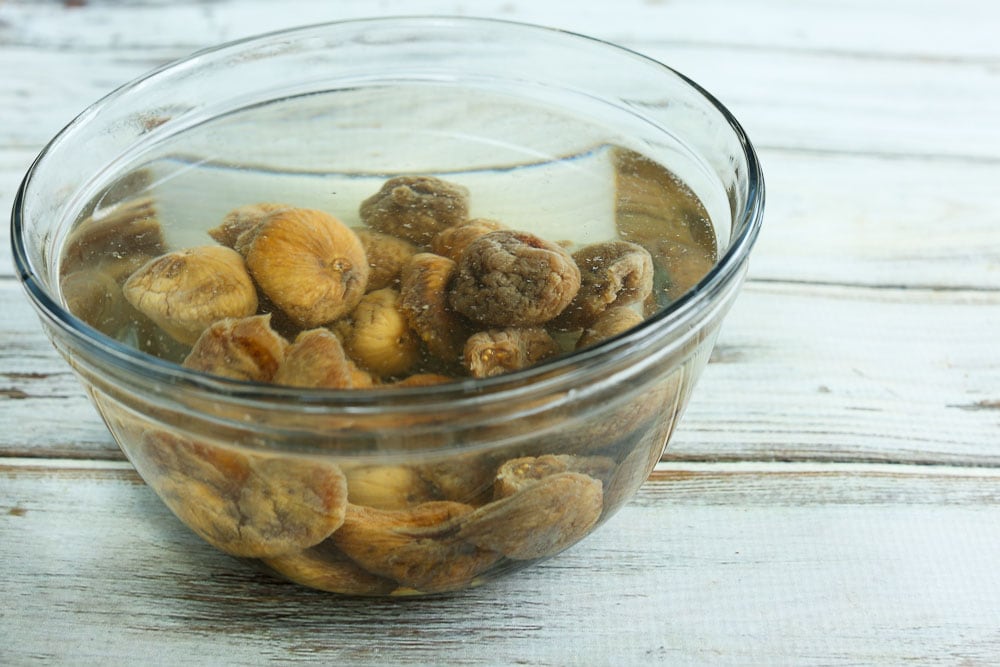 dried figs soaking for Oatmeal Fig Bars recipe