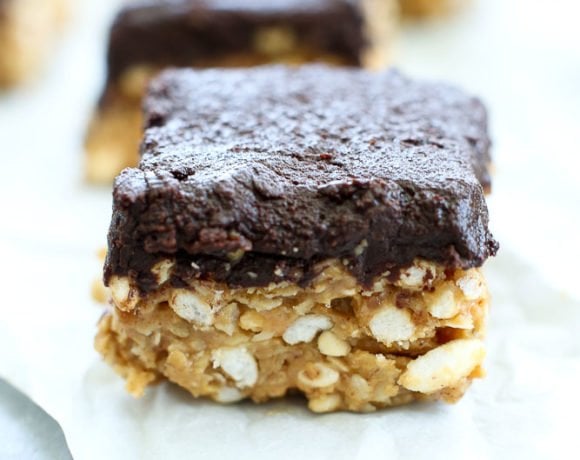 Chocolate Peanut Butter Cereal Bars Recipe #healthy #glutenfree #dessert #nobake #easy #recipes #healthyrecipes #healthydessert #peanutbutter #chocolate