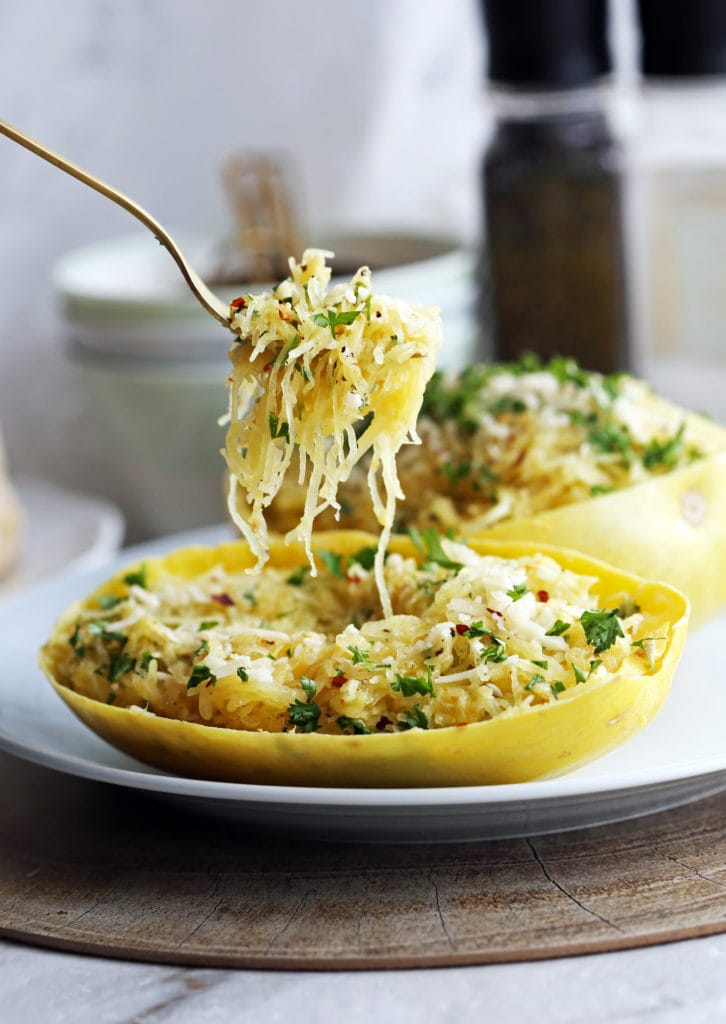 spaghetti squash recipes : Instant Pot Garlic Parmesan Spaghetti Squash