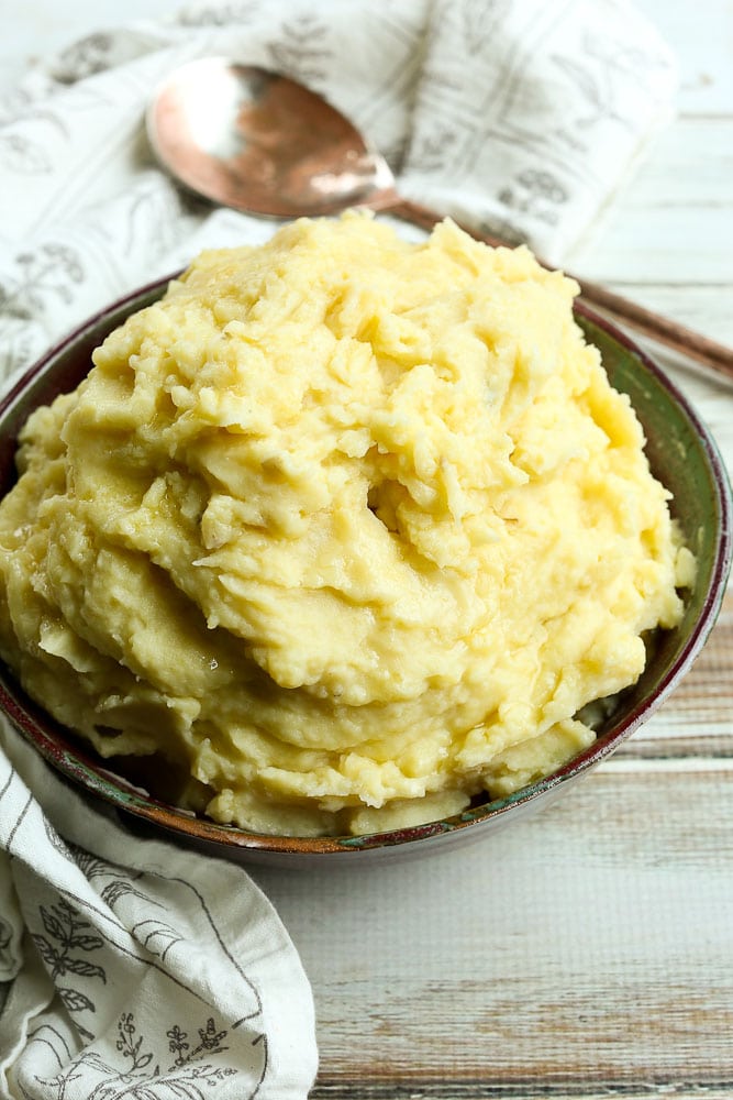 Instant Pot Mashed Potatoes recipe for Thanksgiving or christmas