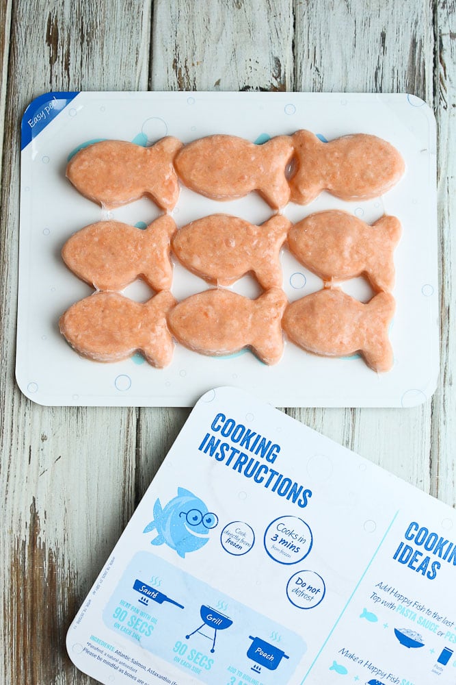 Salmon Pasta with sun dried tomato pesto