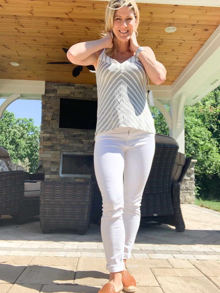 Stitch Fix Summer 2019 Laila Jayde Naila V Neck Knit Top
