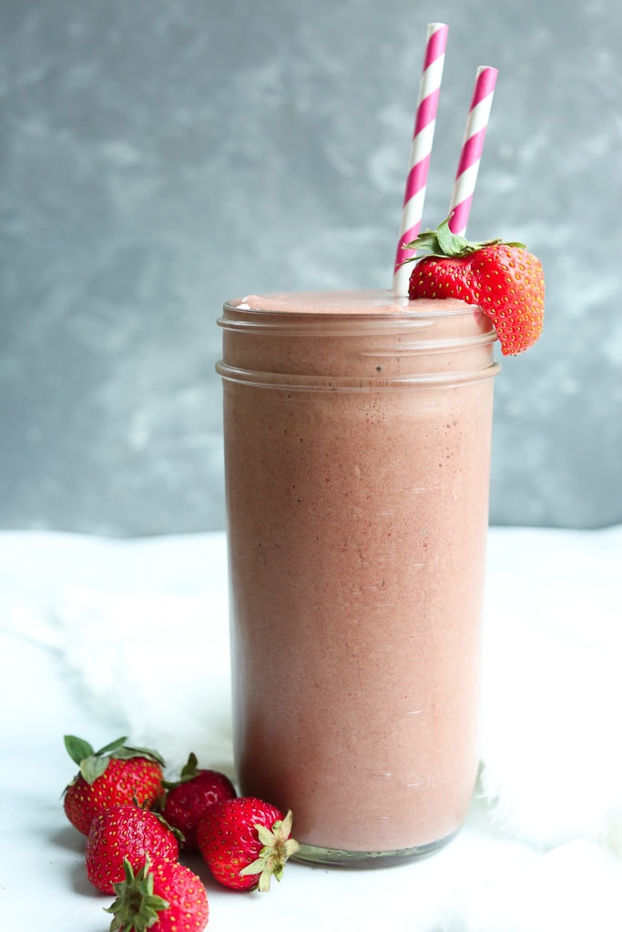 Strawberry Chocolate Protein Smoothie - Happy Healthy Mama