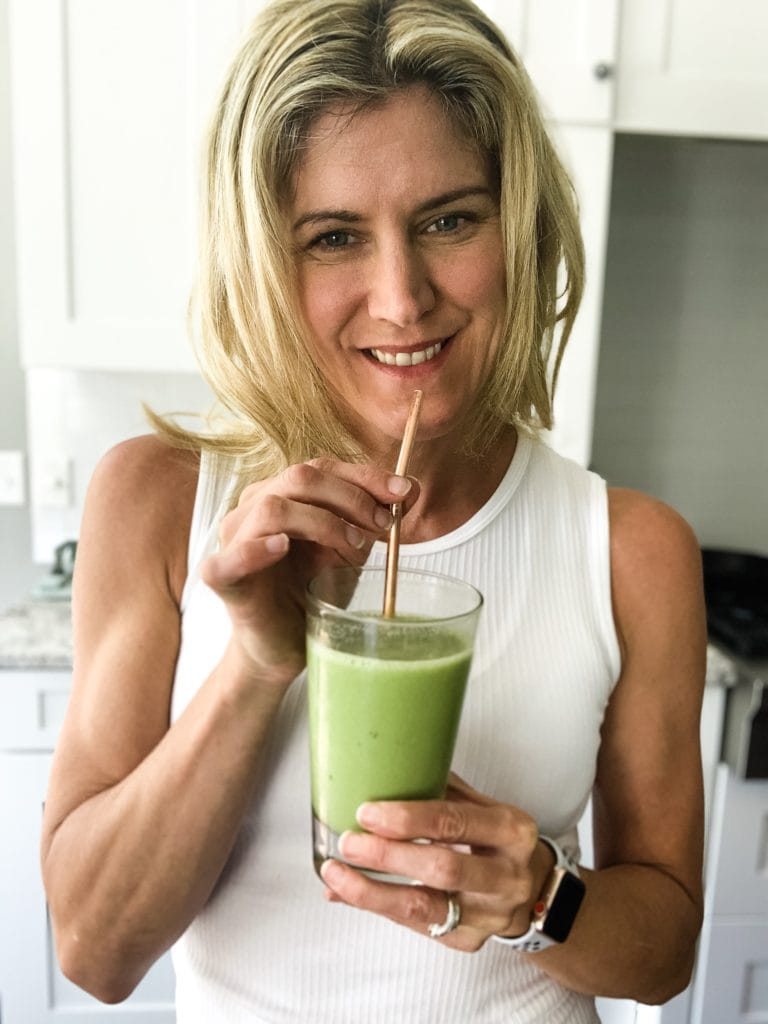 best reusable straws rose copper colored stainless steel straws drinking a smoothie