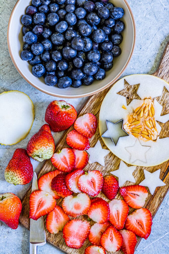 Patritotic Sangria recipe