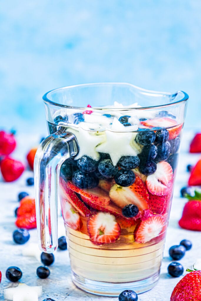 Patritotic Sangria recipe