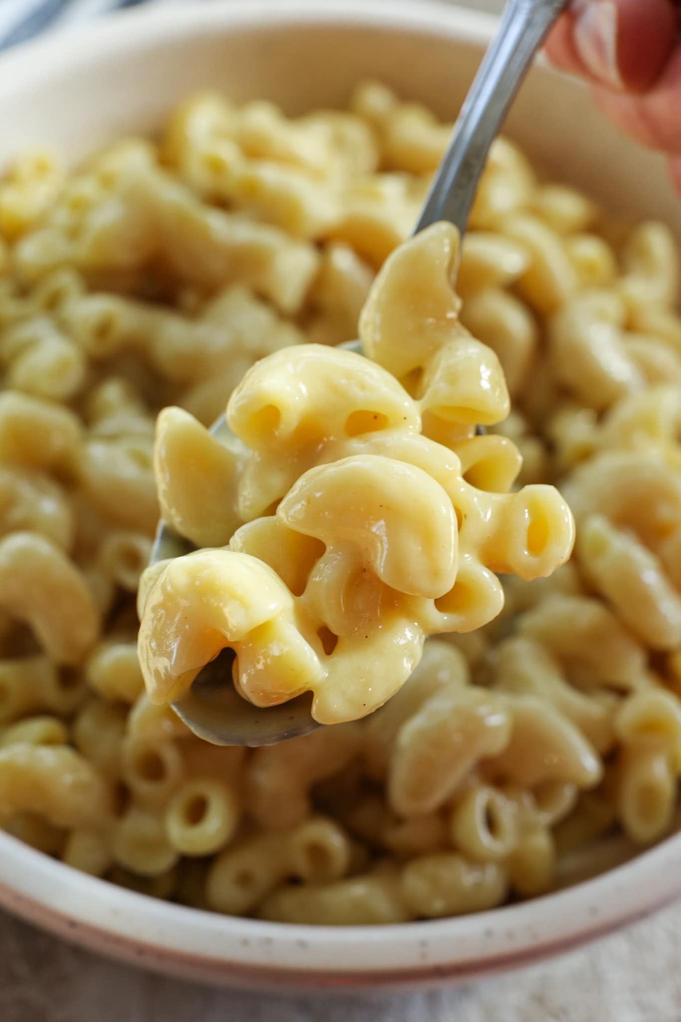 Instant Pot Mac and Cheese on a spoon