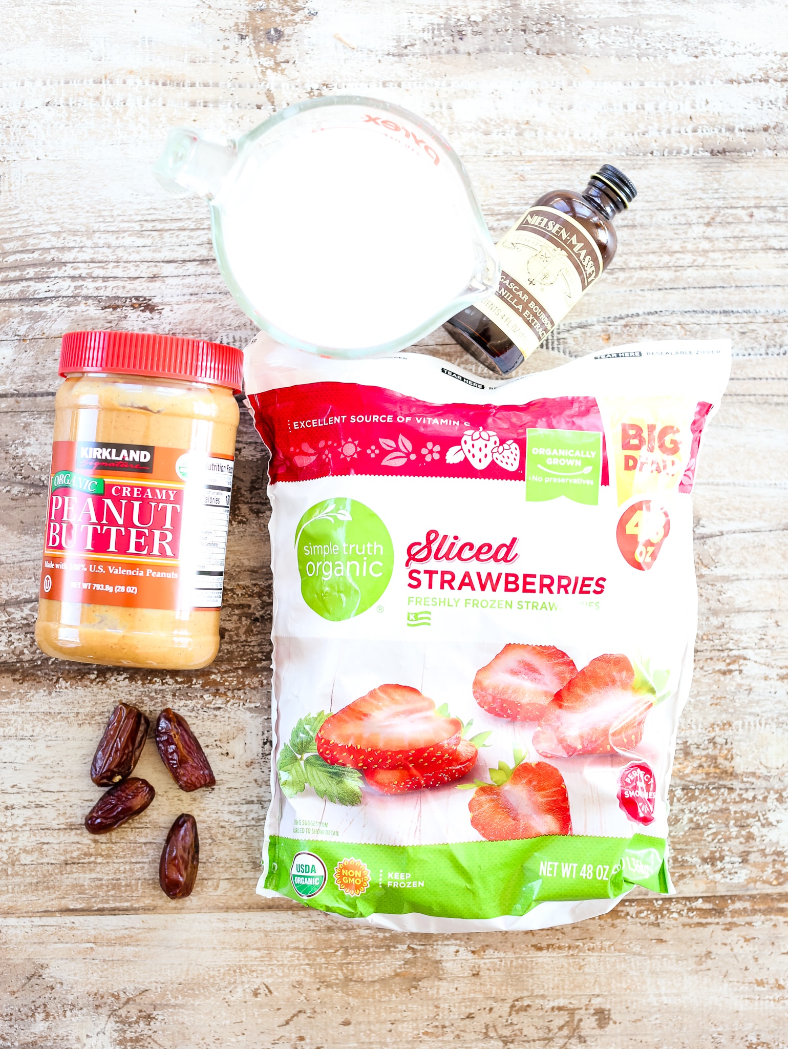 Strawberry Peanut Butter Smoothie recipe ingredients