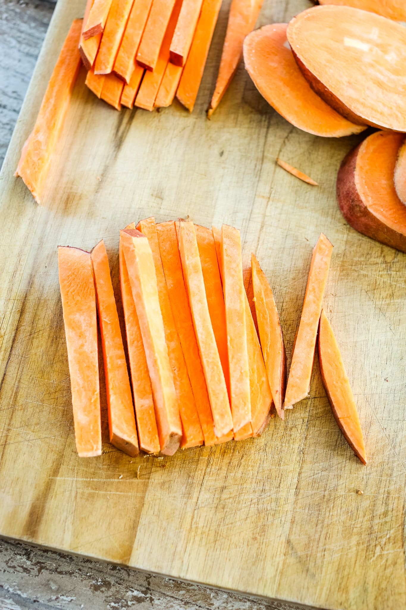 sweet potato cut into fry shapes