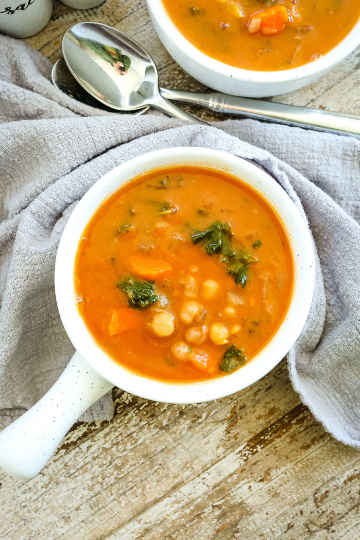 a bowl of chickpea soupp