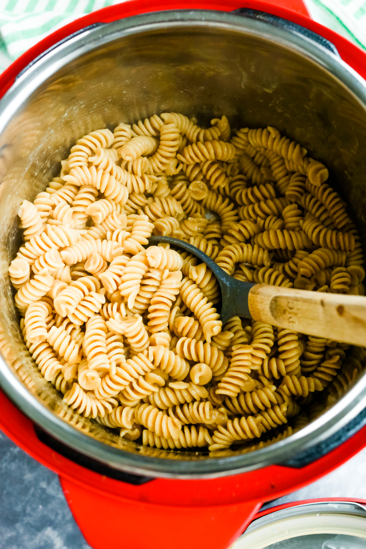 stirring Instant Pot pasta