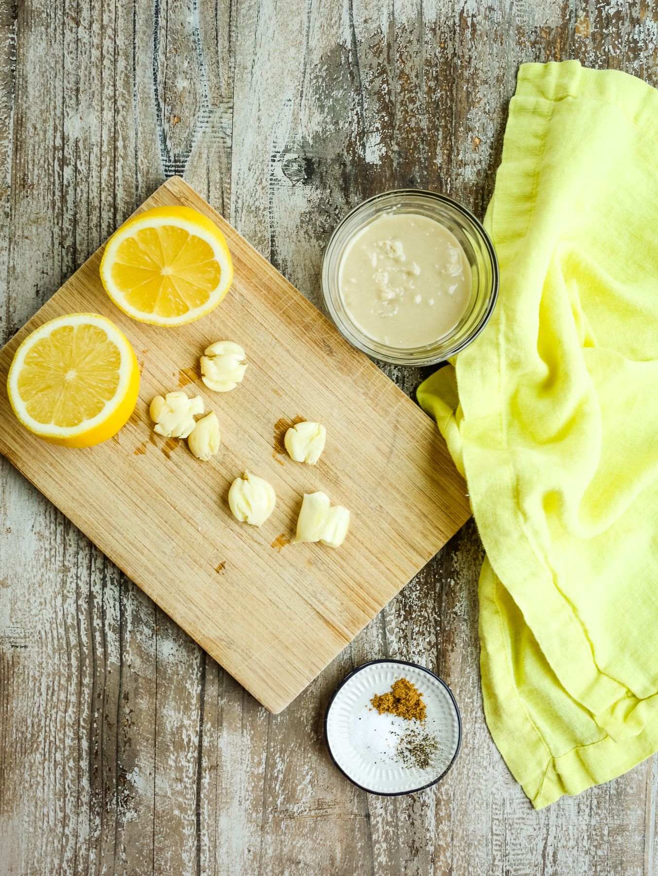 recipe ingredients for Garlic Tahini Sauce