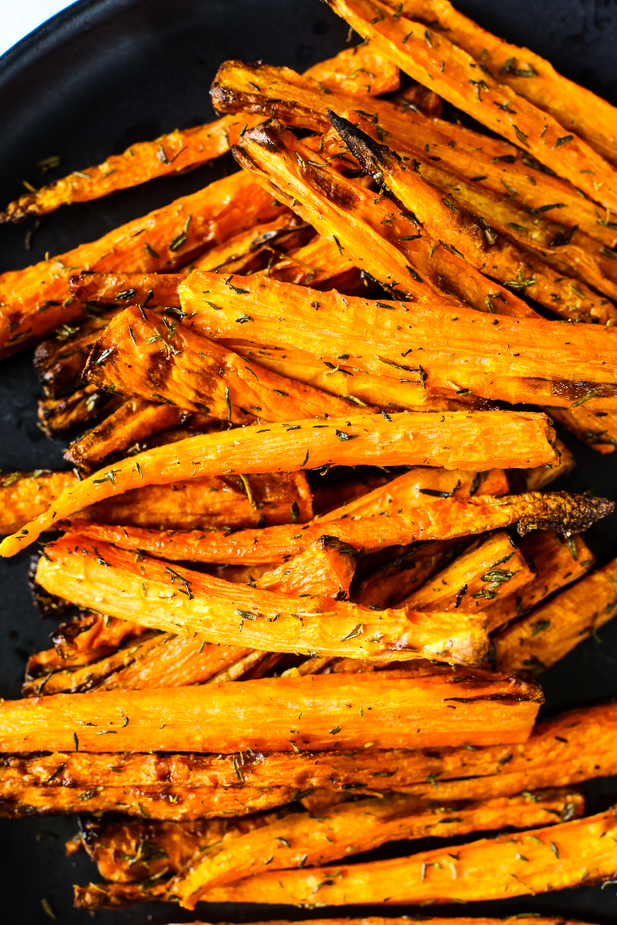 close up shot of air fryer carrots