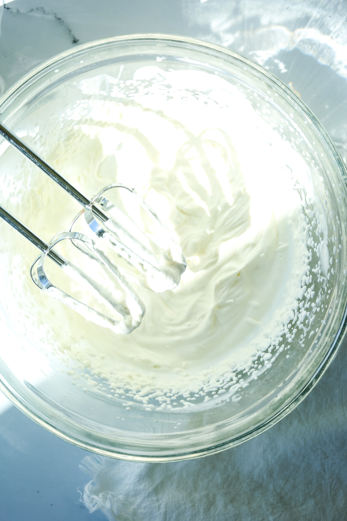 whipping cream with stiff peaks