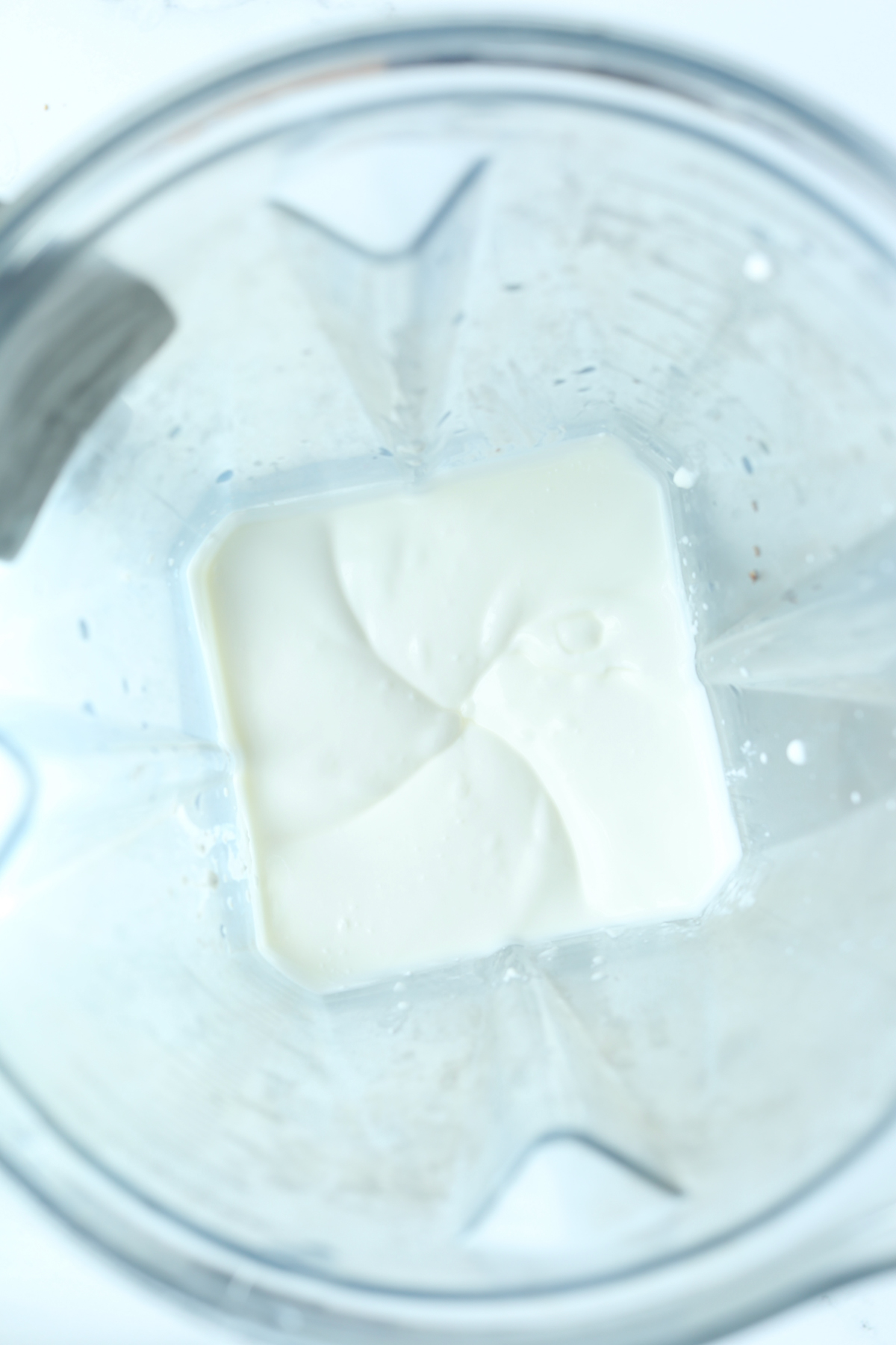smooth cottage cheese in a blender
